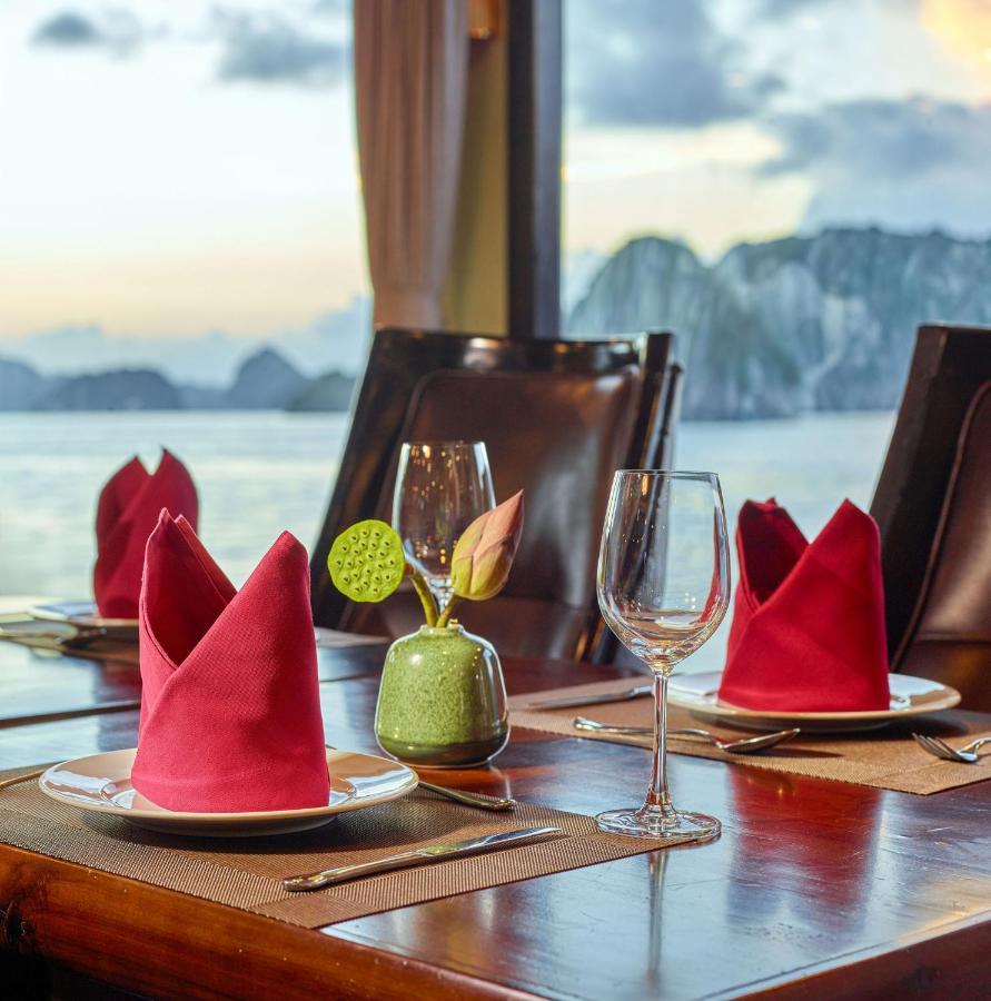 Amanda Luxury Cruise Lan Ha Bay Hotel Ha Long Bagian luar foto